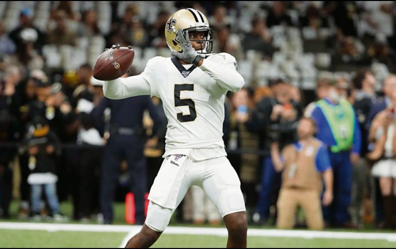 Nueva oportunidad. El mariscal de campo de 27 años será el titular en la ofensiva del equipo dirigido por Matt Rhule.  ESPECIAL