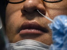 Las pruebas positivas emitidas por hospitales privados requieren ser confirmadas por la Secretaría de Salud estatal. AFP/E. Jones