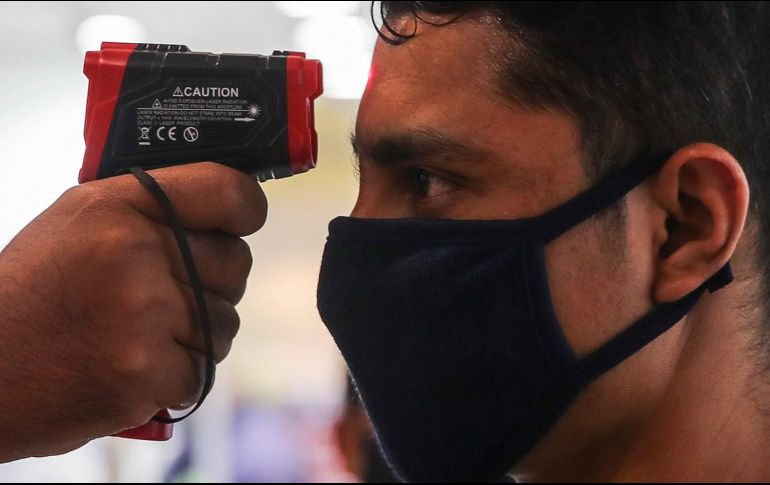 Hasta el momento en la entidad se han estudiado 30 casos sospechosos de personas entre 22 a 64 años y de ellos 24 casos fueron totalmente descartados. EFE / F. Ismail