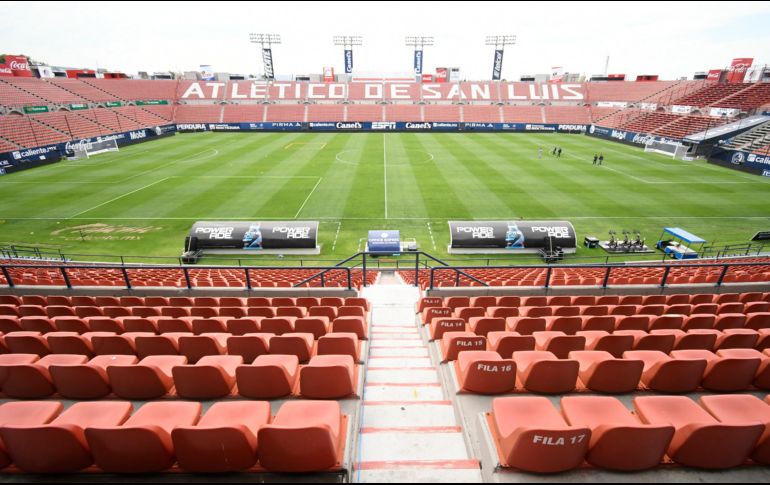 La directiva del cuadro potosino no ha dado a conocer el nombre de los futbolistas, pero trascendió que se buscará hacerles pruebas a todos los integrantes del plantel para descartar que porten el virus. IMAGO7