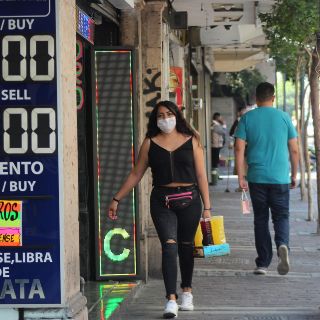 Bajan más de la mitad las operaciones en centros cambiarios