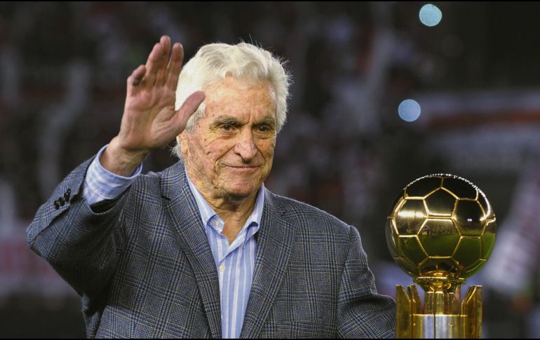 QUERIDO. El ex guardameta fue respetado por todos los equipos del balompié en Argentina.  AFP