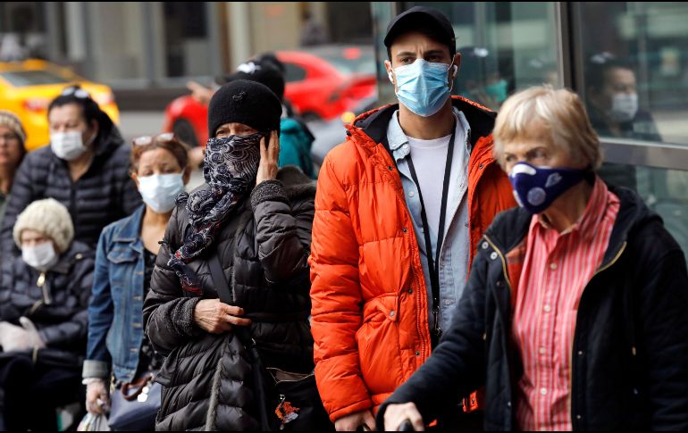 Todos los trabajadores de negocios no esenciales deberán quedarse en casa y todas las reuniones en el estado quedan prohibidas. EFE / EPA / P. Foley