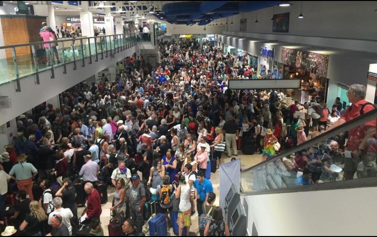 El GAP  desconoce si la aglomeración se debió al llamado “puente humanitario” que realizó el gobierno del Estado. ESPECIAL