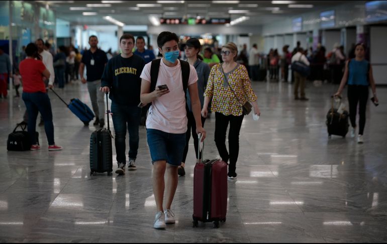 Personal de la Secretaría de Salud Jalisco continúa la investigación para detectar a la totalidad de los viajeros y sus contactos. EL INFORMADOR / ARCHIVO