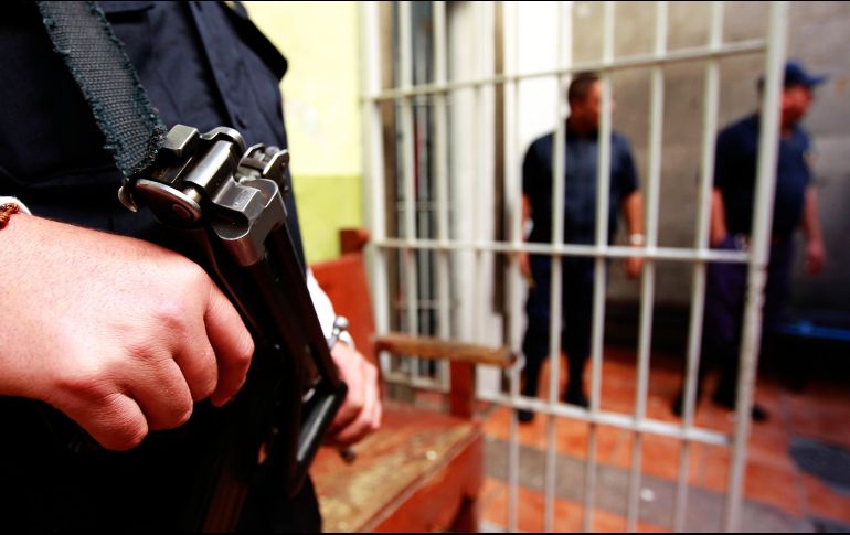 Como medidas, diariamente se sanitizan las áreas penitenciarias y administrativas, además de que se aplican filtros sanitarios en todos los ingresos. EL INFORMADOR / ARCHIVO