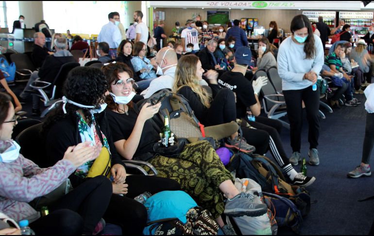 Jorge se puso en cuarentena en su domicilio y así llevar con el protocolo para no arriesgar a ningún miembro de su familia ni a alguien externo. EFE/ E. Benarroch