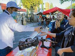 Radiografía. Autoridades instalaron filtros sanitarios en 373 tianguis y 126 mercados de la metrópoli. ESPECIAL