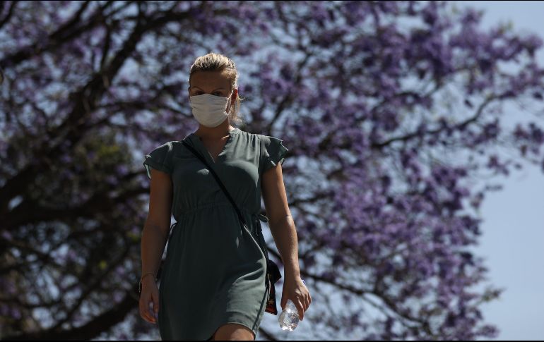 El Mandatario destaca qué hay pueblo fuerte, consciente y organizado, y hay un gobierno con autoridad moral, autoridad política que actúa de manera eficiente. EFE / S. Gutiérrez