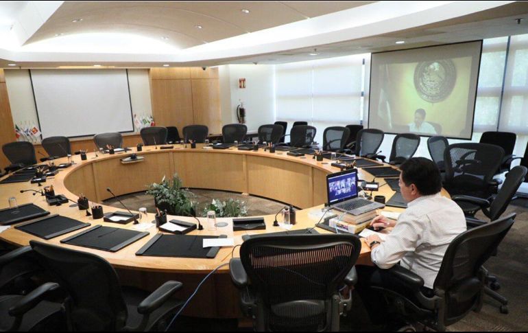 El presidente de la Jucopo, Mario Delgado, publicó en sus redes sociales imágenes del encuentro virtual. TWITTER/@mario_delgado