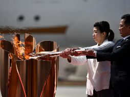 Por ahora, la flama se mantendrá en Japón, a donde hace unas semanas llegó procedente de Grecia, en una ceremonia discreta que se realizó a puerta cerrada, como medida contra el coronavirus. AFP / ARCHIVO