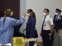 Advierten que las complicaciones y prohibiciones de transporte internacional aumentarán durante los próximos días y semanas. EFE/A. Lacerda