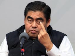 “Como presidente usted causó muchísimas más muertes que las que podría provocar el coronavirus”, escribió Barbosa. SUN