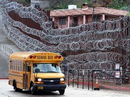 Frontera en Nogales, Sonora, con Arizona. Autoridades estadounidenses reforzaron el año pasado este punto para frenar el acesso de migrantes desde México. AP/ARCHIVO