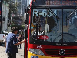 Ante baja de usuarios, recortan unidades de transporte público