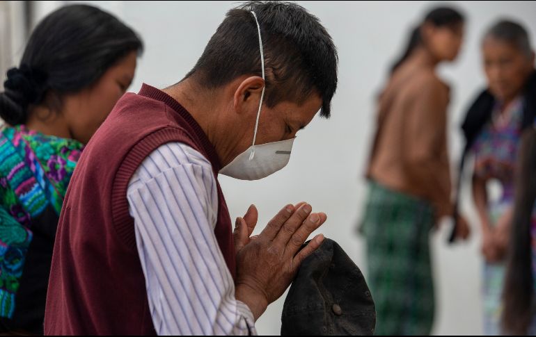 Los casos de COVID-19 en todo el mundo ha superado el medio millón y más de 20 mil  personas han muerto. AFP / ARCHIVO