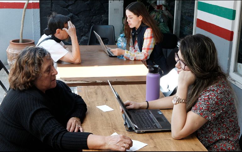 Con esta medida, más de ocho millones de adultos mayores del país y 800 mil personas con discapacidad se verán beneficiados. EL INFORMADOR/ARCHIVO