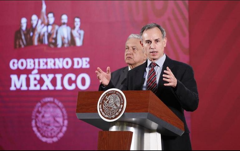 El subsecretario de Prevención y Promoción de la Salud, Hugo López-Gatell, habla durante la rueda de prensa matutina del Presidente Andrés Manuel López Obrador. EFE/J. Méndez