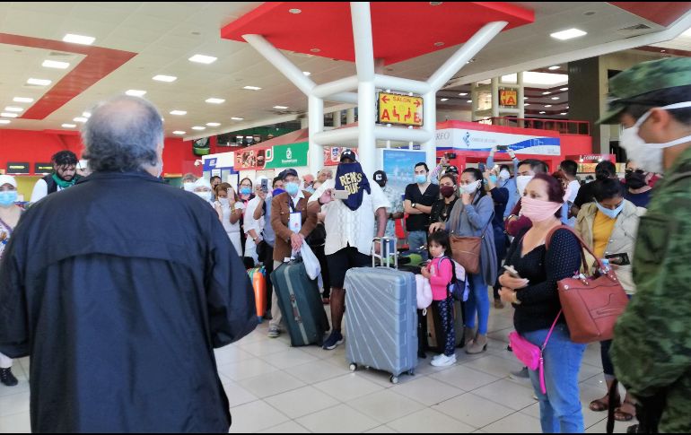 La Embajada de México en Cuba publicó fotos y videos del retorno de los connacionales. TWITTER/@EmbaMexCuba