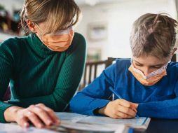 ENSEÑANZA EN TIEMPOS DE COVID-19. La interrupción del ciclo escolar obliga a continuar con la escuela en el hogar. SUN