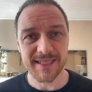 James McAvoy dona para equipo médico contra el COVID-19