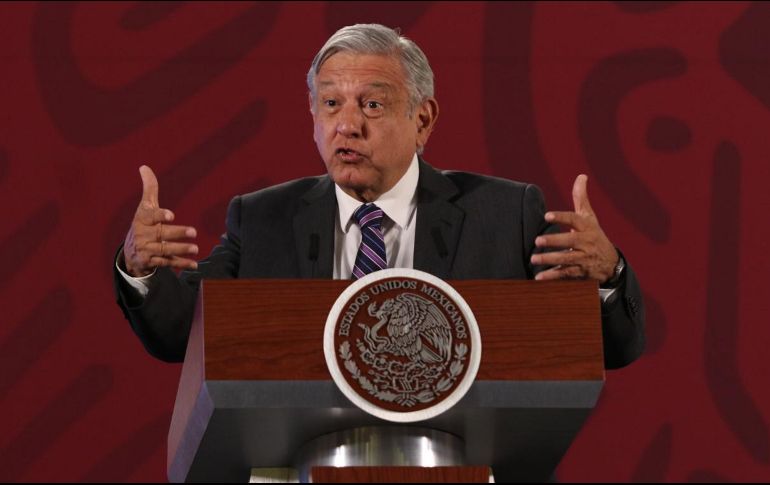 Durante su conferencia matutina de este miércoles, el Mandatario sugirió: ''Vamos a seguir viendo esto de manera profesional, porque está de por medio la salud del pueblo''. SUN / C. Mejía