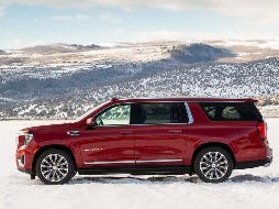 Por primera vez GMC incluye una versión de carrocería extendida de la GMC Yukon