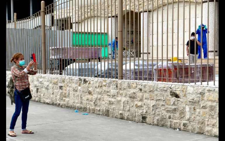 Se reportan unos 60 muertos por COVID-19 en toda la provincia de Guayas, donde se ubica Guayaquil, de los 93 en todo el país. AFP/M. Pin