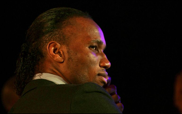 La leyenda del futbol marfileño se mostró molesto y dijo que África no es un laboratorio de pruebas. ARCHIVO