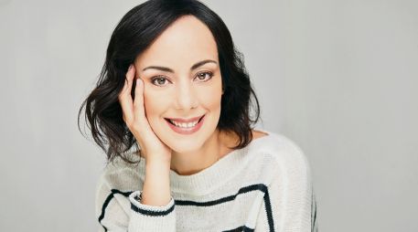 Gabriela de la garza. La actriz promueve al arte y a la cultura para sobrellevar la contingencia. CORTESÍA