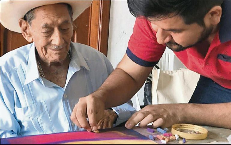 APOYO. La convivencia es esencial para que los mayores se sientan tomados en cuenta. ESPECIAL