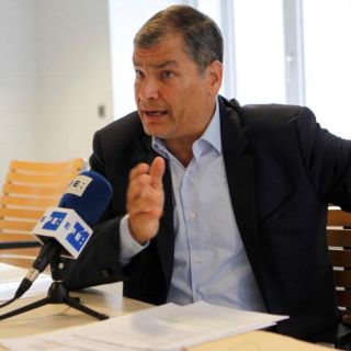 Rafael Correa denuncia que buscan apartarlo de elecciones en Ecuador