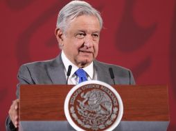 El Mandatario indicó a su equipo que, una vez que inicie la curva descendente, se arranque con la creación de empleos. EFE/S. Gutiérrez