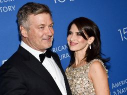 El nuevo miembro de la familia se unirá a cuatro hijos más de la pareja. AP / ARCHIVO