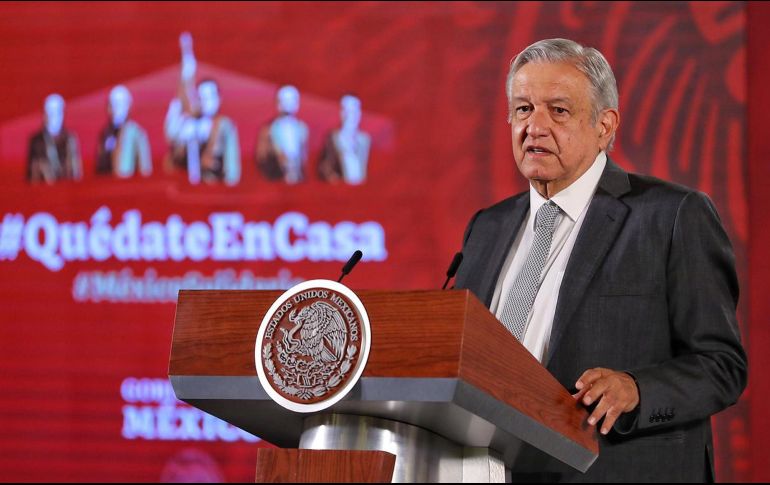 El Mandatario indicó que aunque no haya clases, los padres pueden reunirse ''con sana distancia'' para que decidan en qué se va a gastar ese recurso. SUN / S. Tapia