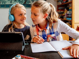 Ante la pandemia de covid-19 y el cierre masivo de instituciones educativas, los países nórdicos han liberado herramientas educativas online. GETTY IMAGES
