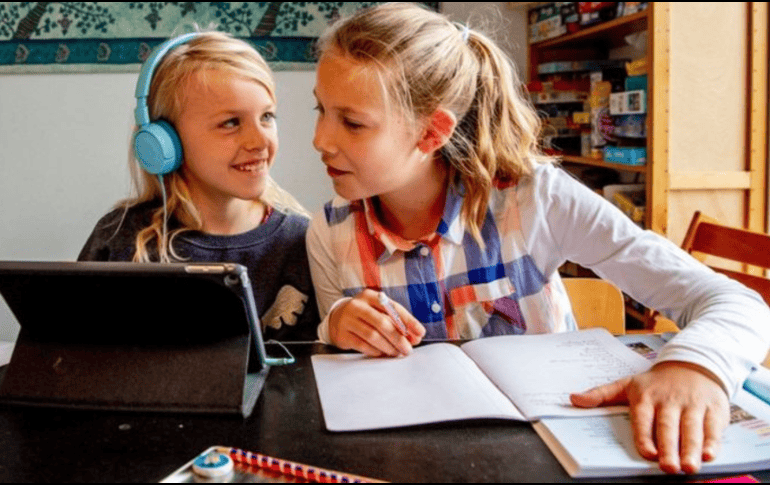 Ante la pandemia de covid-19 y el cierre masivo de instituciones educativas, los países nórdicos han liberado herramientas educativas online. GETTY IMAGES