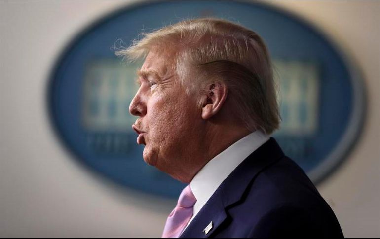 En sus tuits, Trump culpó de la caída de Sanders a la senadora Elizabeth Warren. EFE/O. Contreras