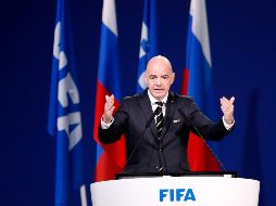 ''Hagas lo que hagas, sea cual sea tu profesión o actividad empresarial, haz todo lo que puedas para mantenerte sano y salvo'', dice. EFE / ARCHIVO