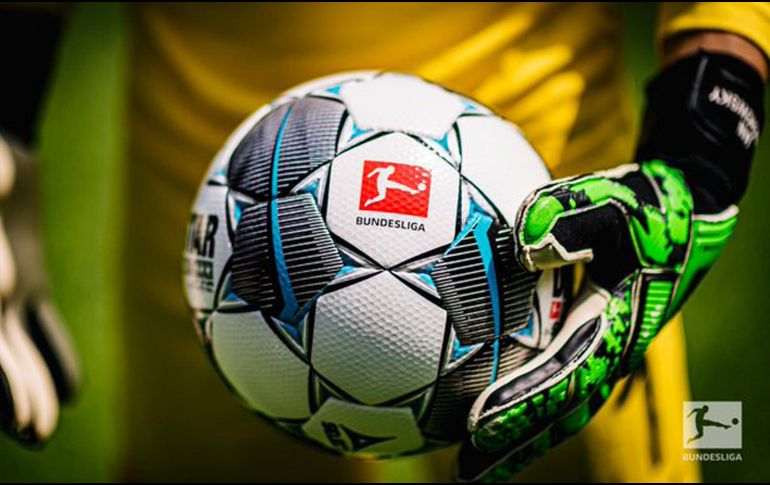 La liga de Alemania que incluye a la primera y segunda divisiones del futbol alemán, está oficialmente suspendida hasta al menos el 30 de abril. TWITTER / @Bundesliga_DE