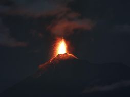 La erupción con la altura de la columna de cenizas de hasta 600 metros se registró con una amplitud de 40 milímetros durante 74 segundos a 2.284 segundos. AP/Archivo