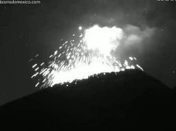 Se mantiene la alerta amarilla Fase 2, por lo que se insta a la población a mantenerse alejada del volcán. TWITTER / @CNPC_MX