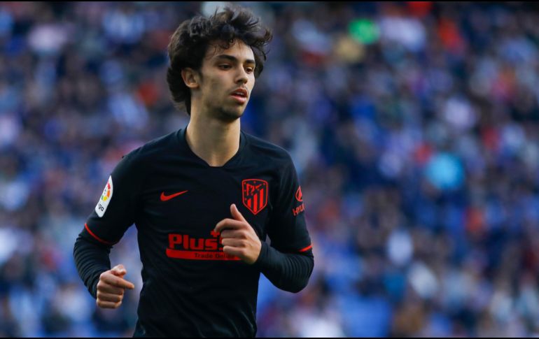 El mediocampista portugués de Lokomotiv de Moscú, Joao Mario, consideró que a su compatriota Joao Félix le falta dar el estirón final con Atlético de Madrid. Imago7