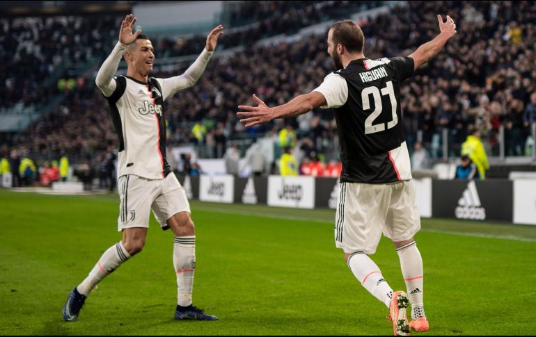 Con 12 jornadas por disputarse en el balompié italiano, la Juventus es mandamás de la clasificación con 63 unidades. AFP / ARCHIVO