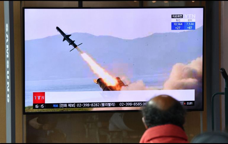 El máximo general del ejército estadounidense, Mark Milley, minimizó los lanzamientos, diciendo que el Pentágono no los veía como amenazantes. AFP/Y. Jung