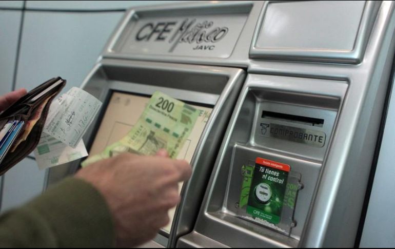 El Presidente Andrés Manuel López Obrador desmiente la versión de un supuesto aumento a las tarifas de la energía eléctrica. EL INFORMADOR / ARCHIVO