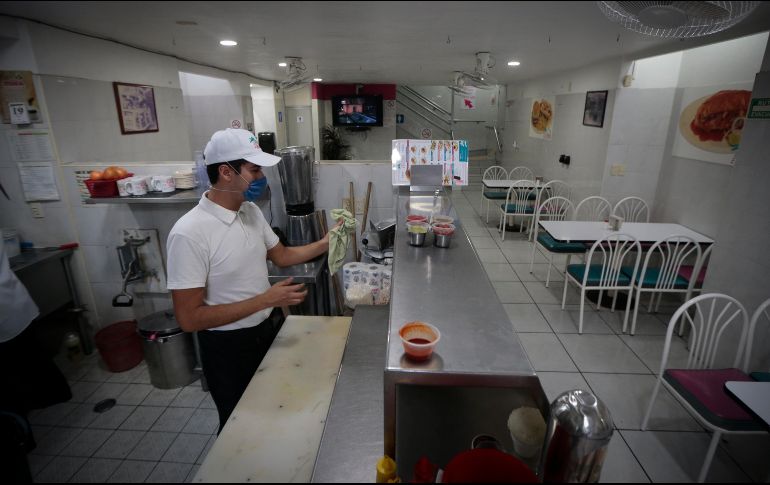 Mipymes están tomando medidas alternas, como bonos gastronómicos o servicio a domicilio, para mantenerse en el negocio. EL INFORMADOR / ARCHIVO