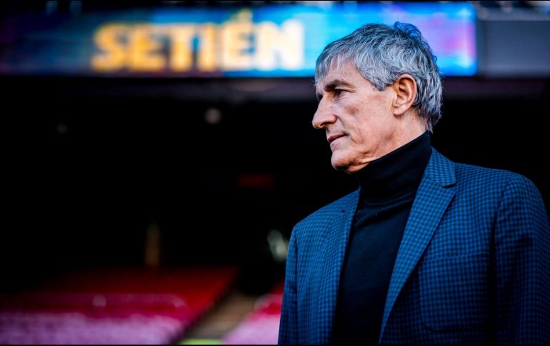 VOLVER. El estratega, que apenas el pasado 13 de enero de este año asumió el cargo como técnico del conjunto catalán, desea volver pronto a la actividad futbolística. FACEBOOK/@fcbarcelona