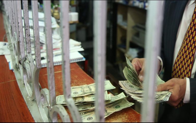 Advierten no se pueden descartar nuevos episodios de volatilidad cambiaria. EL INFORMADOR/ARCHIVO