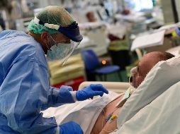 Europa sigue siendo el continente más afectado, con un millón 115 mil 555 casos positivos y 97 mil 985 fallecimientos. AFP / ARCHIVO